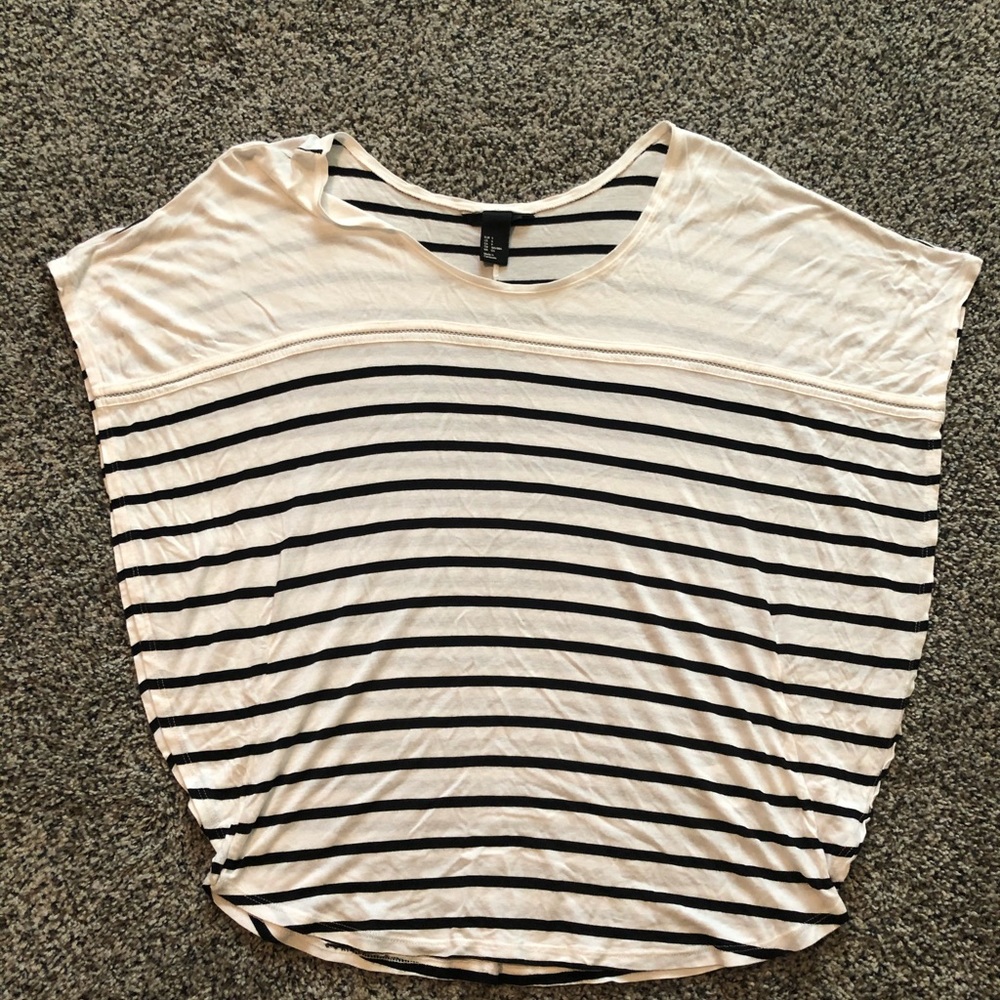 H&M Striped Black and White Top! Size Small!